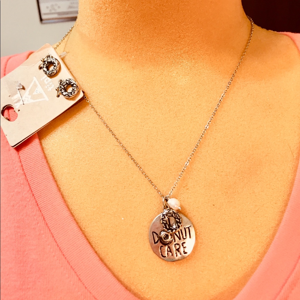 Fun “I Donut Care” Necklace And Earrings